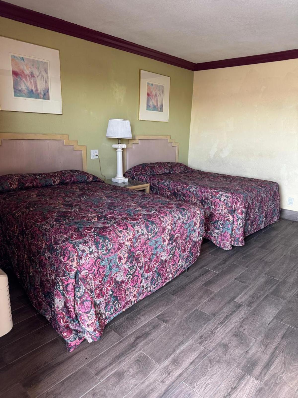 Sunstar Inn Los Banos Luaran gambar