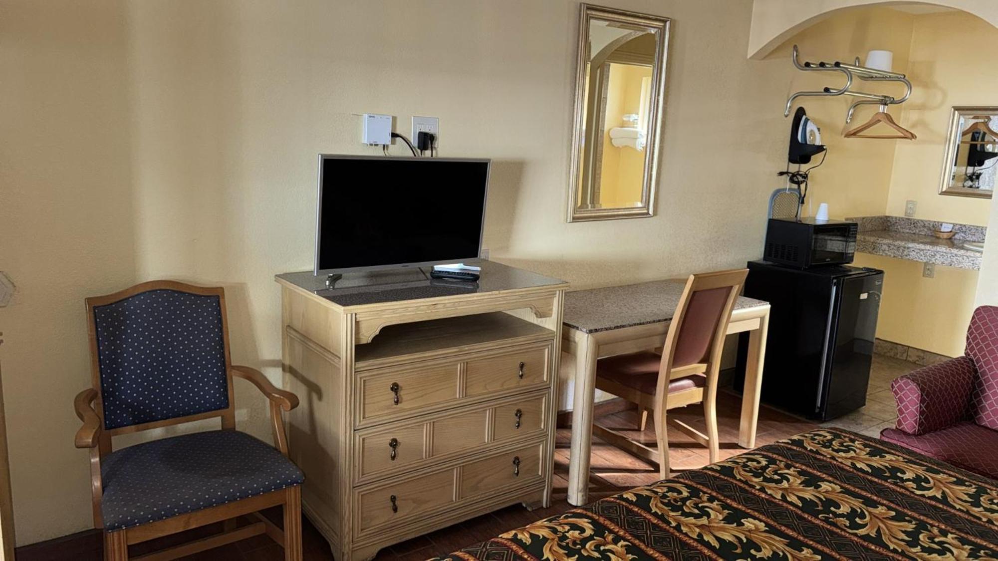 Sunstar Inn Los Banos Luaran gambar