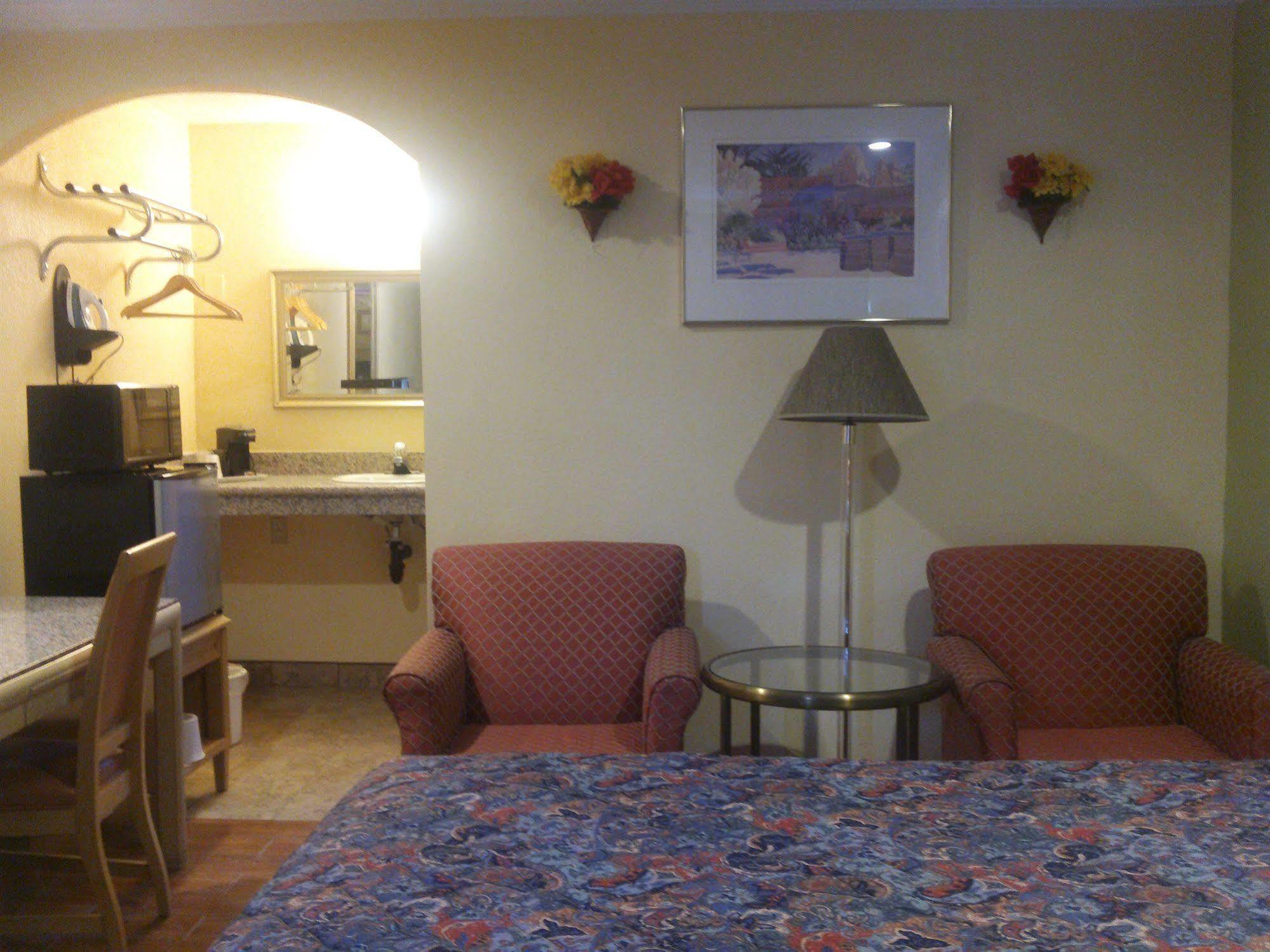 Sunstar Inn Los Banos Luaran gambar